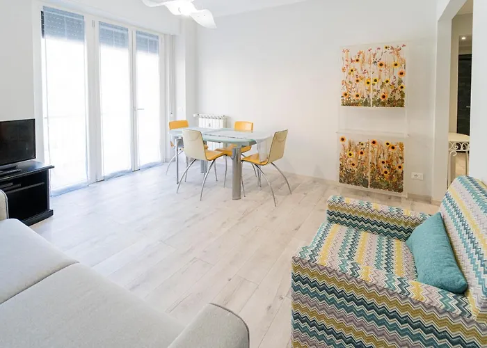 097 - Casa Stella A Riva Trigoso, 300 Metri Da Mare E Spiaggia, Posto Auto Privato Gratis Sestri Levante