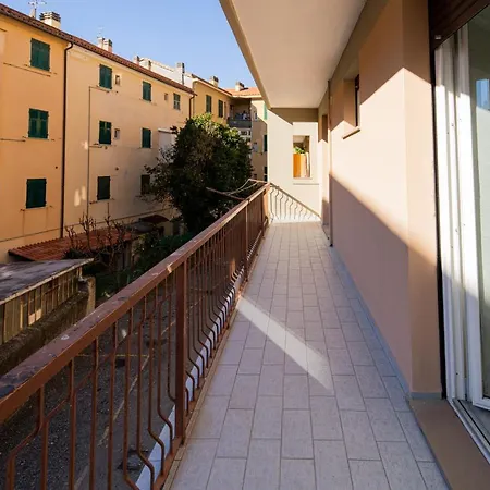 097 - Casa Stella A Riva Trigoso, 300 Metri Da Mare E Spiaggia, Posto Auto Privato Gratis * Sestri Levante