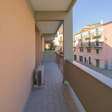 097 - Casa Stella A Riva Trigoso, 300 Metri Da Mare E Spiaggia, Posto Auto Privato Gratis Appartement