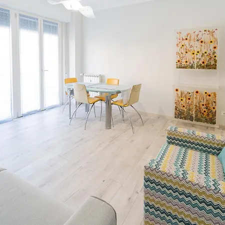 097 - Casa Stella A Riva Trigoso, 300 Metri Da Mare E Spiaggia, Posto Auto Privato Gratis Sestri Levante