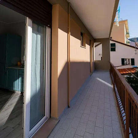 097 - Casa Stella A Riva Trigoso, 300 Metri Da Mare E Spiaggia, Posto Auto Privato Gratis Sestri Levante