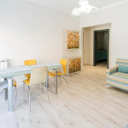 097 - Casa Stella A Riva Trigoso, 300 Metri Da Mare E Spiaggia, Posto Auto Privato Gratis Appartamento